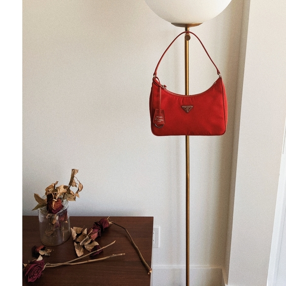 SOLD New Prada Re-Edition 2005 nylon and leather - Picture 2 of 3